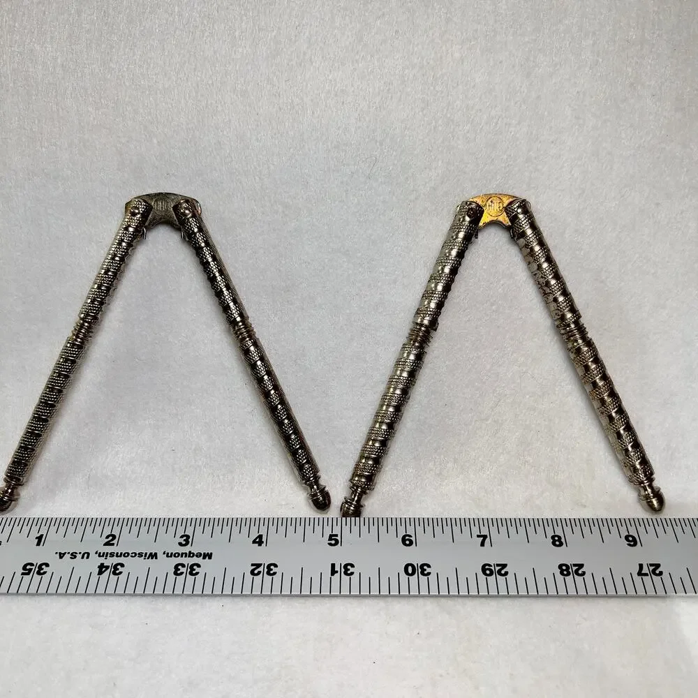HMQ Seafood Nutcracker Set of 2 Bird Leg Style Quackenbush Vintage 1940’s Metal